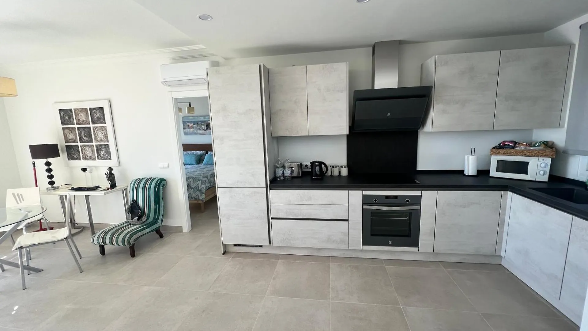 Estepona Beach Front Apartment With Stunning Sea Views