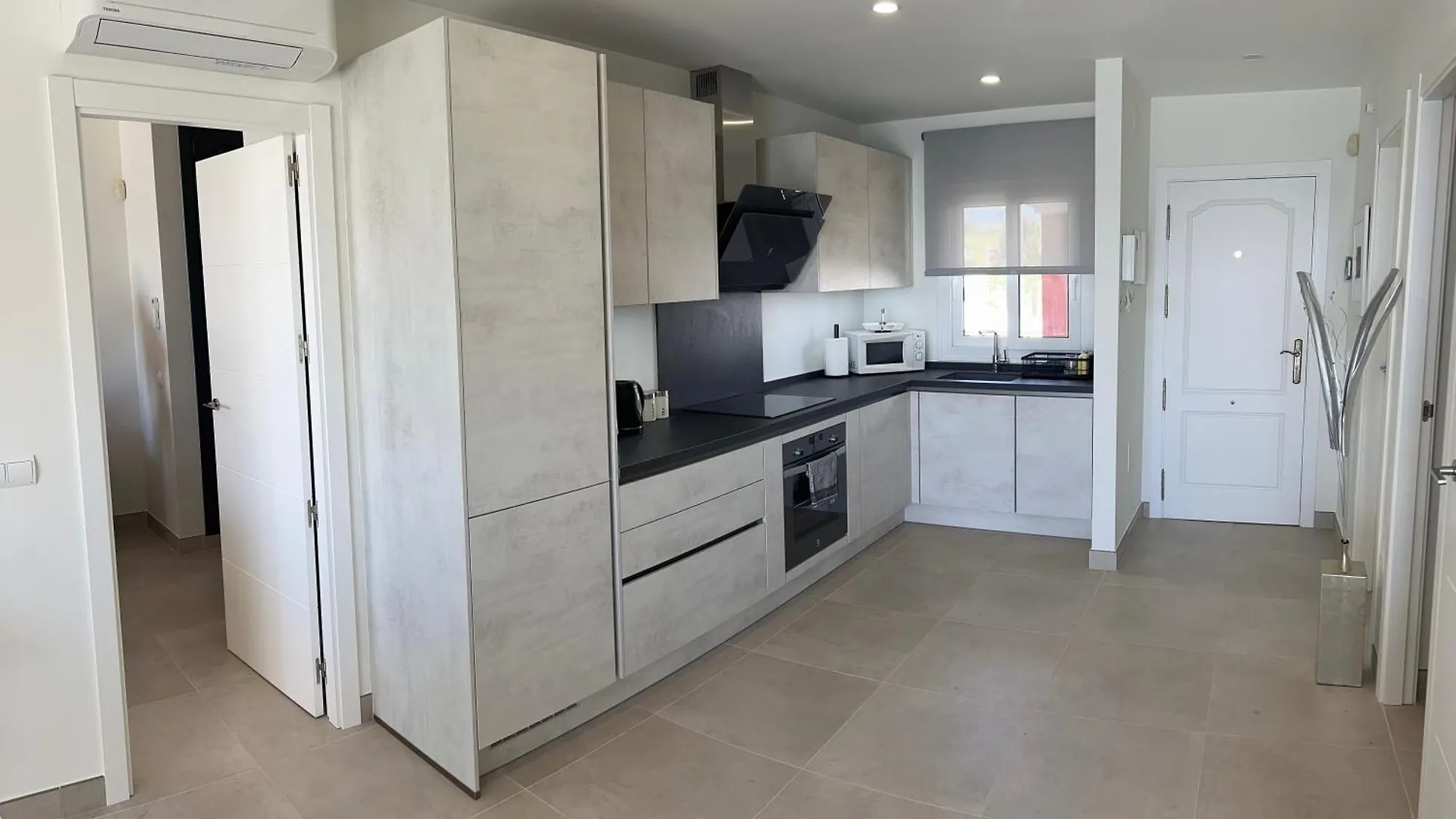 Estepona Beach Front Apartment With Stunning Sea Views